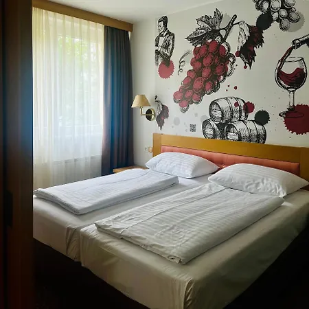 Piramida Hotel Máribor