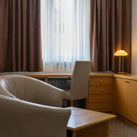 Piramida Hotel Maribor