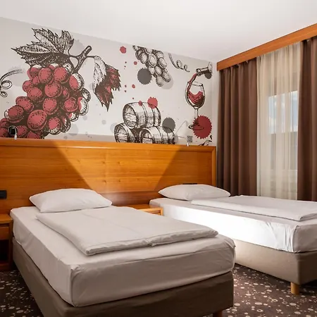Piramida 4* Maribor