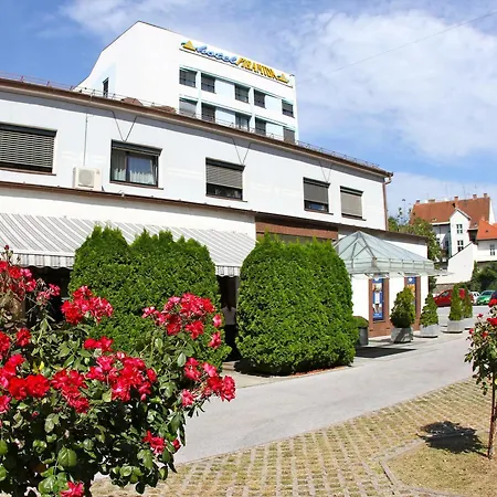 Piramida 4* Máribor