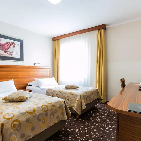 Piramida 4* Máribor