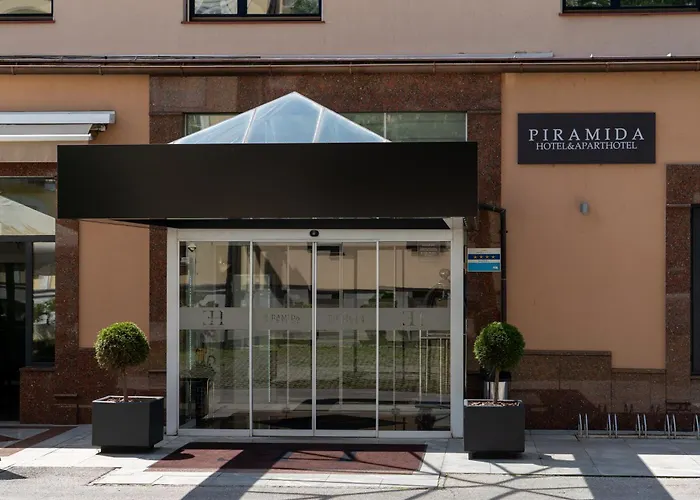 Piramida 4* Μαριμπόρ